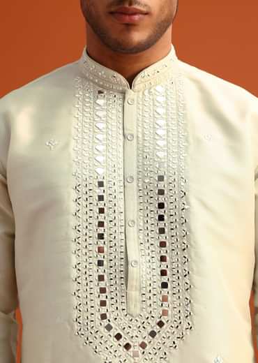 Pista Green Kurta Set In Silk With Mirror Embellishments