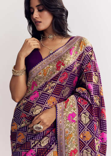 Purple Georgette Bandhani Saree With Animal Motifs And Gota Border
