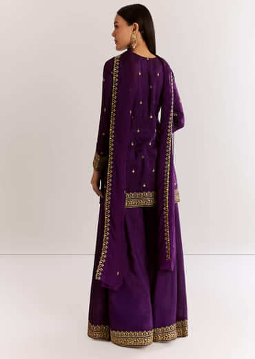 Purple Silk Kurta Set With Zari Butti And Border Work