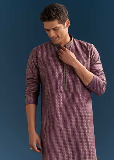 Purple Silk Textured Kurta Set For Men With Embroidery