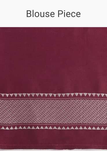 Purple Dola Silk Saree With Zari Woven Floral And Geometric Patterns