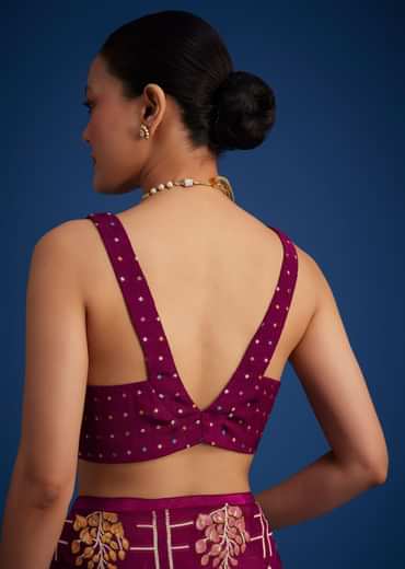 Purple Leaf woven Saree With Linear Pattern Accents