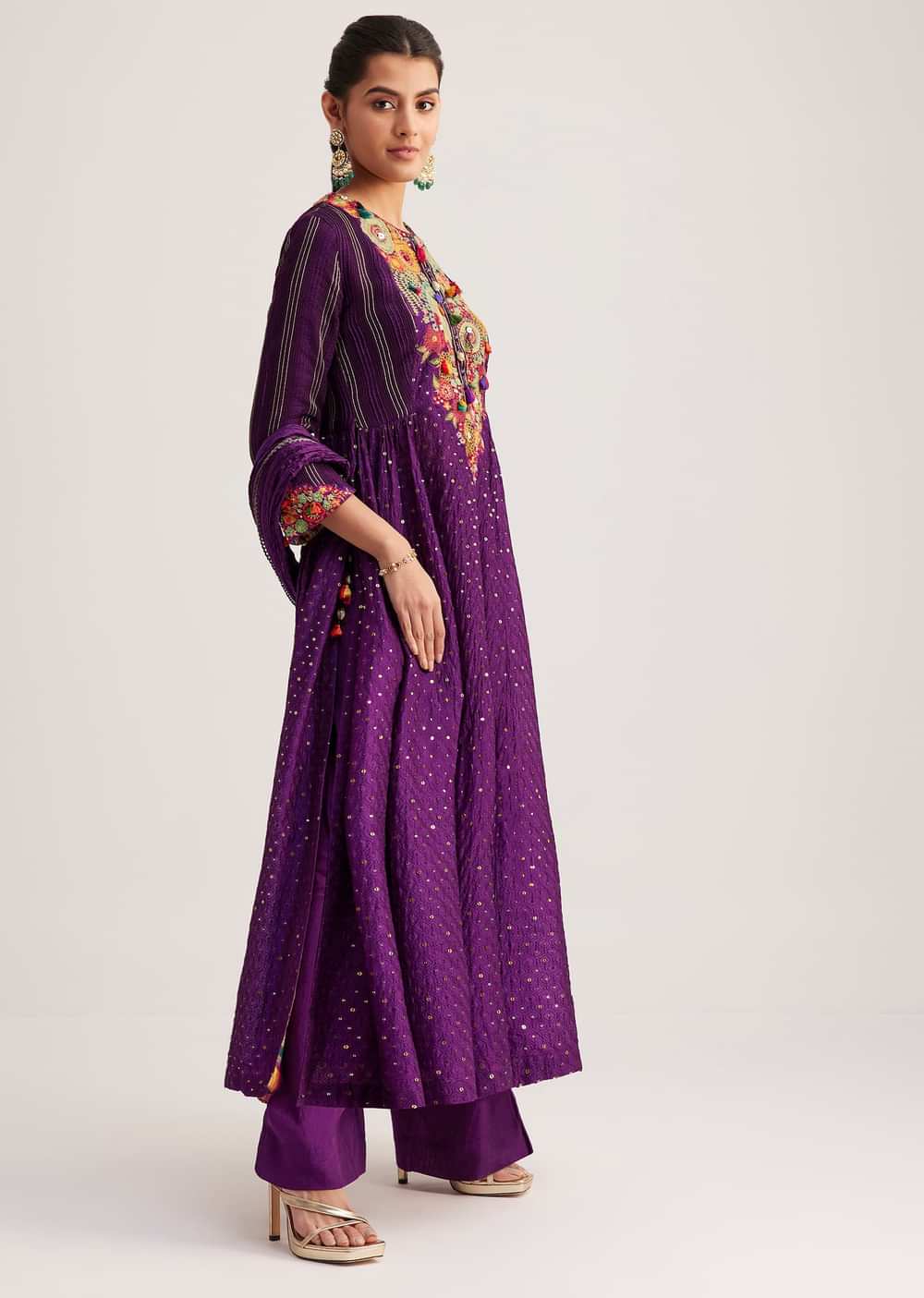 Purple Silk Kurta Set With Resham Embroidery And Dupatta