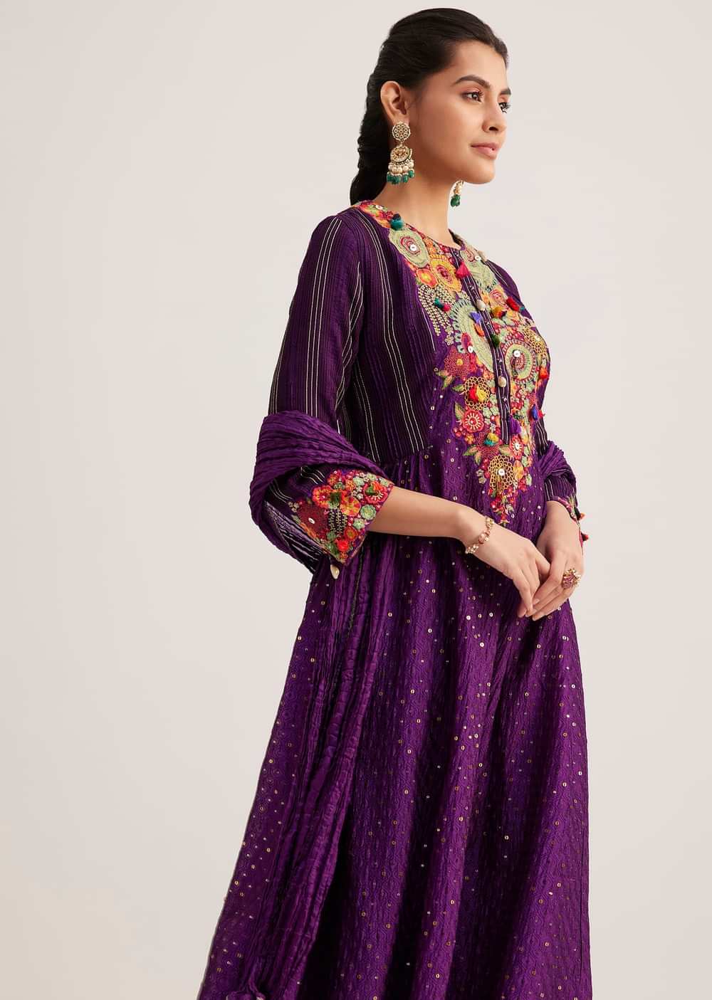 Purple Silk Kurta Set With Resham Embroidery And Dupatta