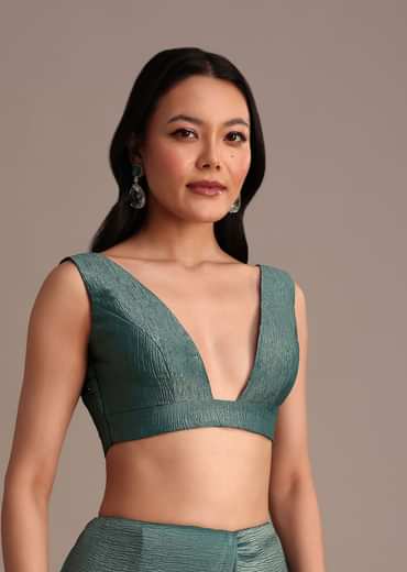 Rama Green Crushed Tissue Saree With Mirror and Cutdana Embellished Border