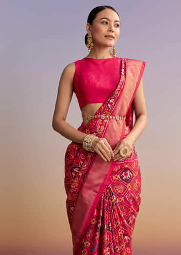Rani Pink Silk Single Ikkat Handwoven Patola Saree With Geometric Motifs