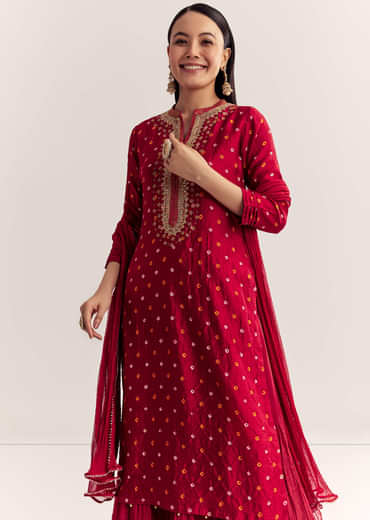 Red Bandhani Layered Silk Kurta Set With Dupatta