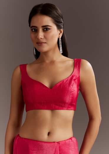 Red Crushed Tissue Saree With Floral Embroidery And Scallop Border