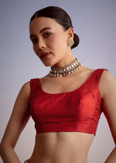 Red Dola Silk Saree With Floral Jaal Work