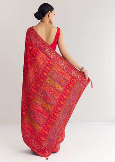 Red Dola Silk Saree With Traditional Floral Amd Jaal Work