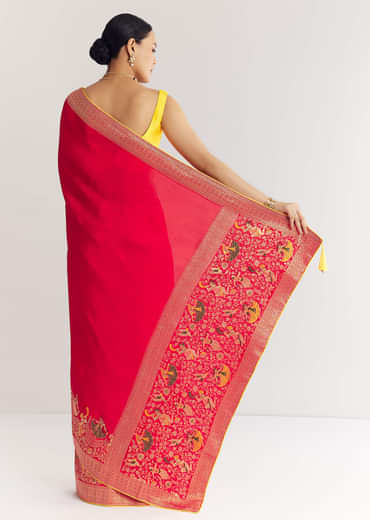 Red Dola Silk Saree With Zari Woven Motifs