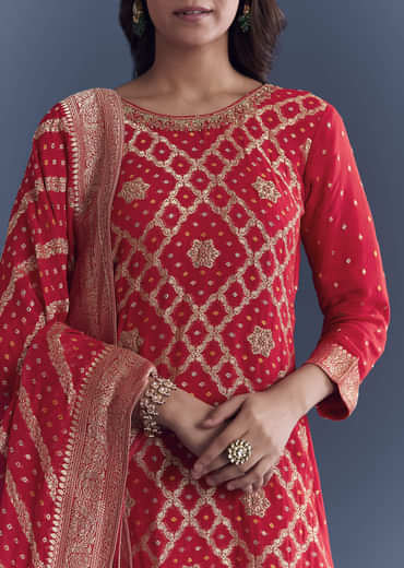 Red Georgette Kurta Set With Bandhani Print And Jacquard Weave