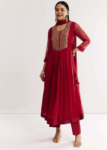 Red Printed Chiffon Sequin Kurta Set With Dupatta