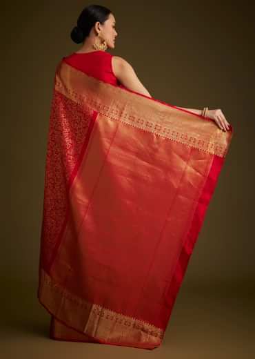 Red Kanjivaram Silk Saree With Golden Zari Woven Border