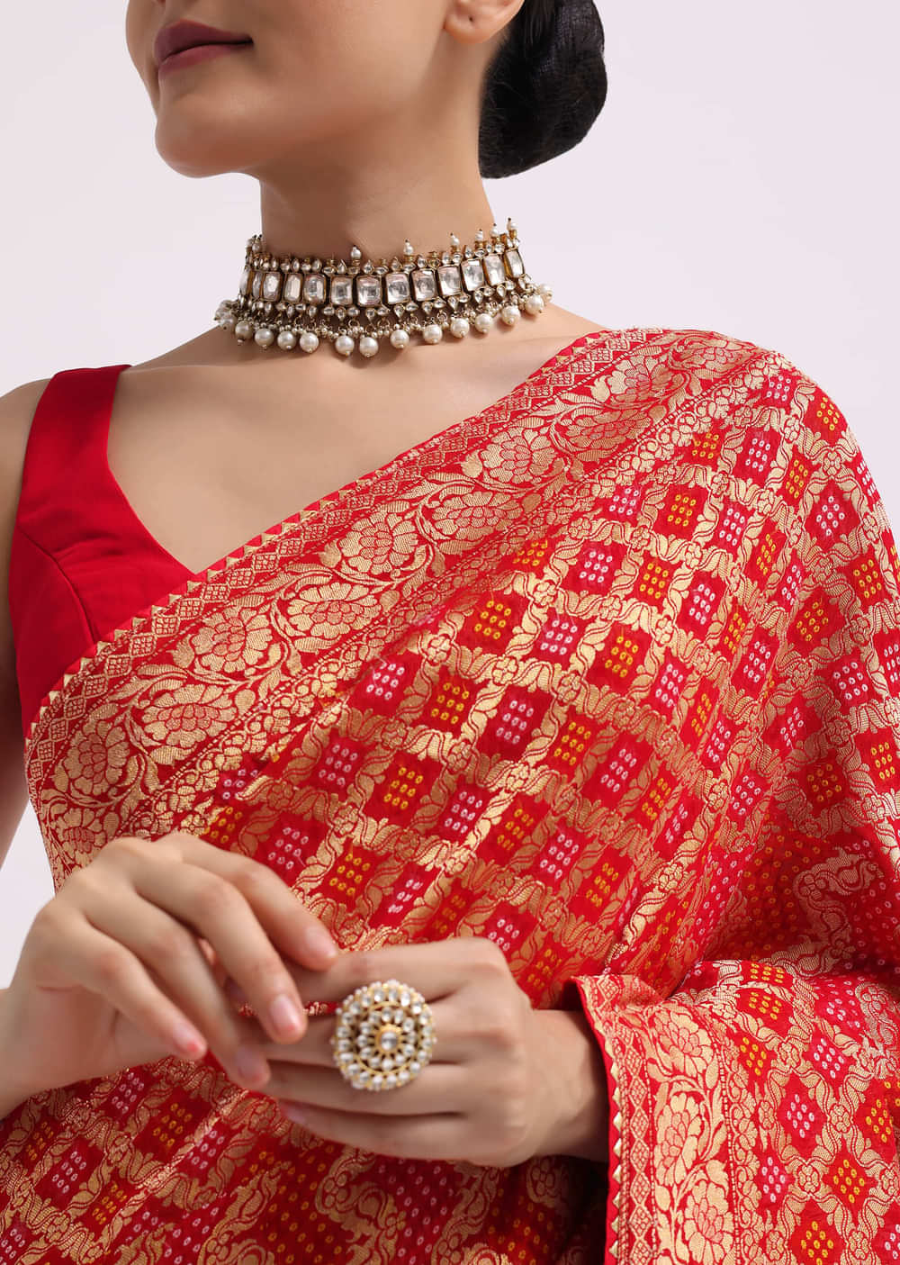 Red Woven Georgette Saree With Unstitched Blouse
