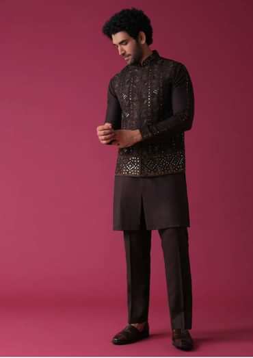 Wine Red Jacket Kurta Set In Silk With Heavy Threadwork And Abla