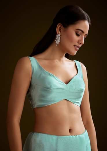 Sea Green Tissue Saree With Floral Embroidery And Scallop Border