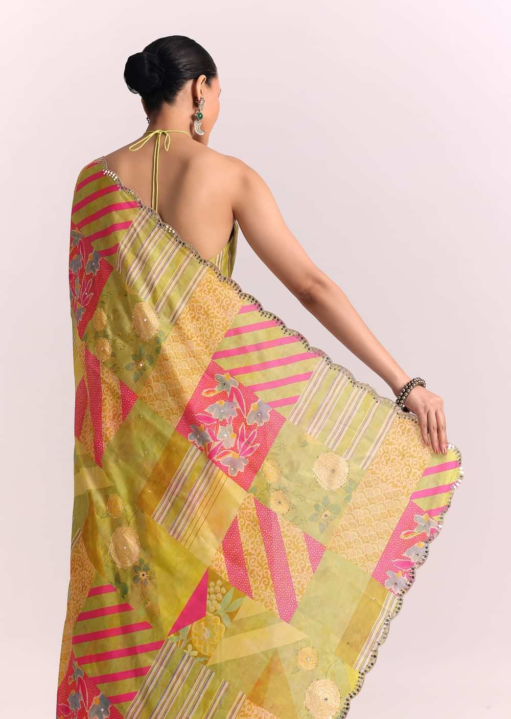 Green Muslin Printed Saree with Mirror Work