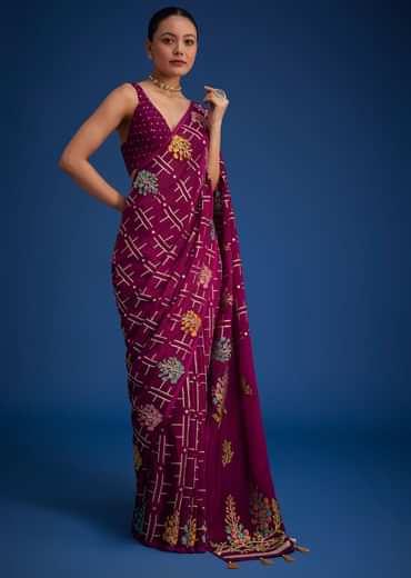 Purple Leaf woven Saree With Linear Pattern Accents
