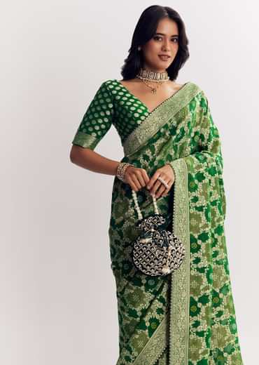 Bottle Green Shaded Dola Silk Saree With Zari Jaal Work