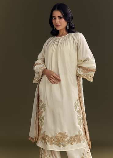 Off White Russian Silk Kurta Dupatta Set With Applique Zari Work