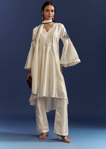 White High Low Kurta With Cut Dana Beads And Applique Work In Fuji Silk