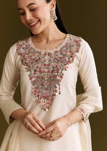 Off White Organza Embroidered Kurta Set With Dupatta