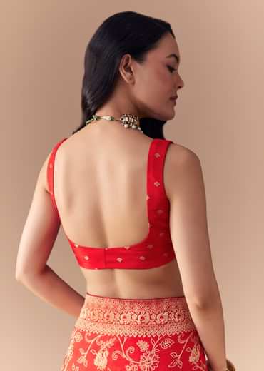 Red Dola Silk Zari Woven Saree with Unstitched Blouse