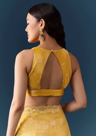 Yellow Jacquard Silk Woven Saree with Unstitched Blouse