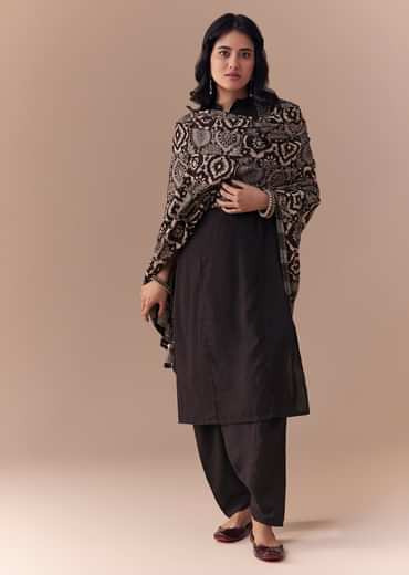Black Linen Kurta Set with Ajrakh Dupatta