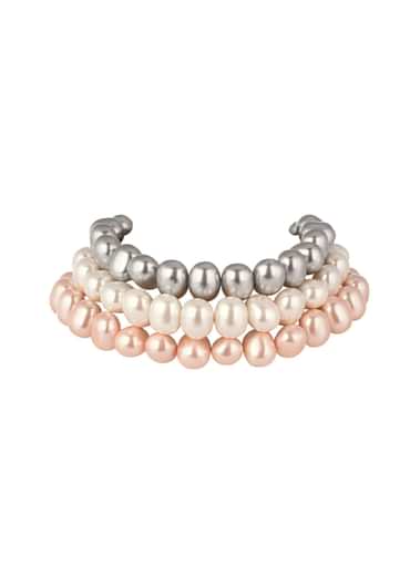 Three Layered Choker In Mother Of Pearls