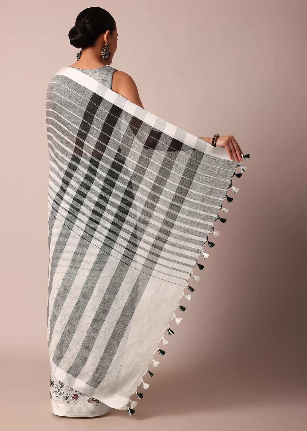 White Cotton Linen Floral Thread Embroidered Saree With Unstitched Blouse Piece