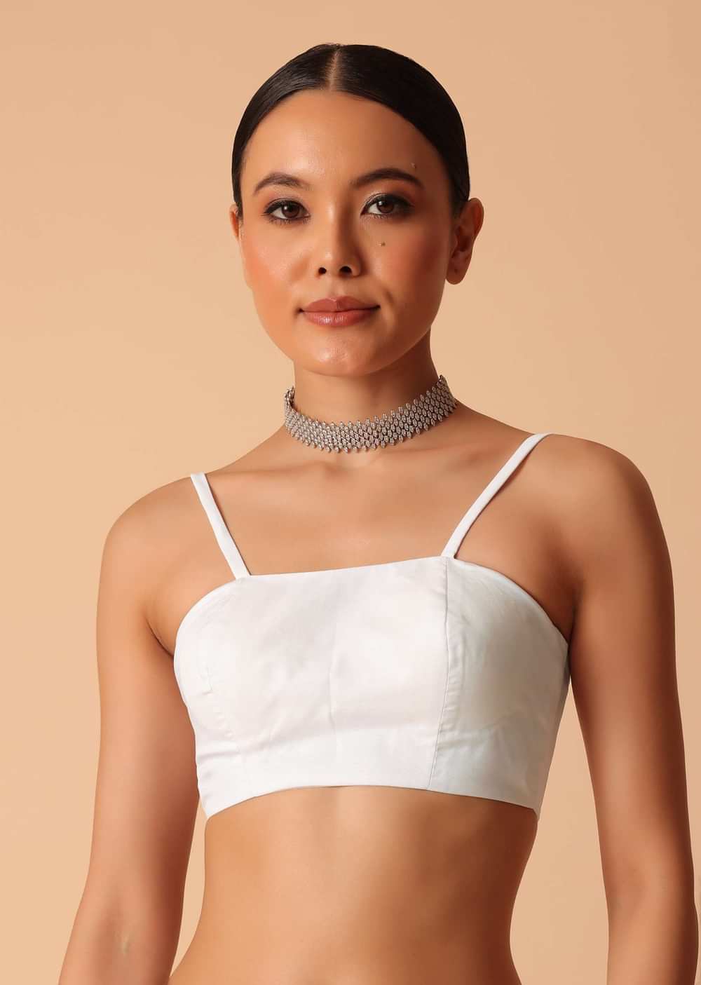 White Saree In Organza With Floral Motif Border And Unstitched Blouse Piece