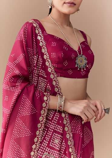 Wine Crepe Bandhani Print Saree with Blouse Fabric