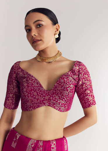 Wine Dola Silk Saree With Zari Motifs