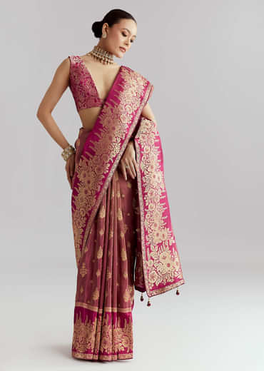 Wine Dola Silk Woven Saree With Zari Butti Work