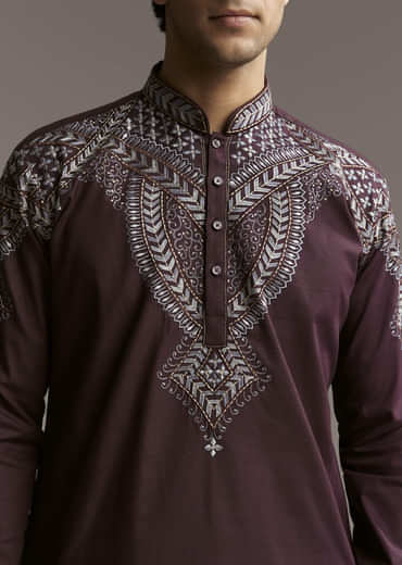 Wine Linen Kurta Set For Men With Thread Embroidery