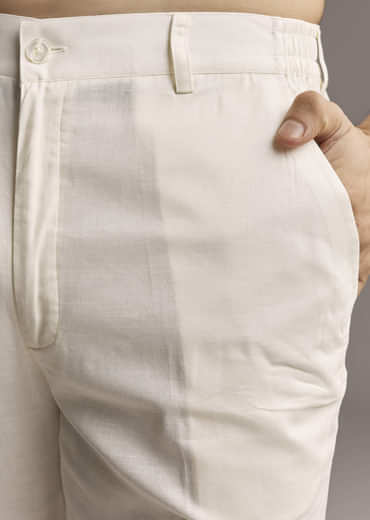 Wine Linen Kurta Set For Men With Thread Embroidery