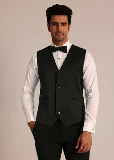 Wine Velvet Suit Set With Zardosi Detailing