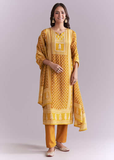 Yellow Crepe Kurta Set With Indie Print And Moti Work