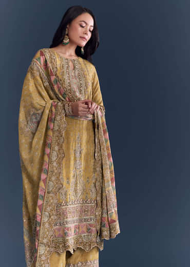 Yellow Crepe Kurta Set With Indie Print And Zari Embroidery