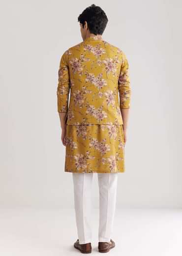 Yellow Pashmina Jacket Kurta Set With Stone Work