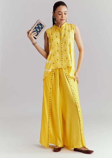 Yellow Satin Indo Western Set With Bandhani And Leheriya Print