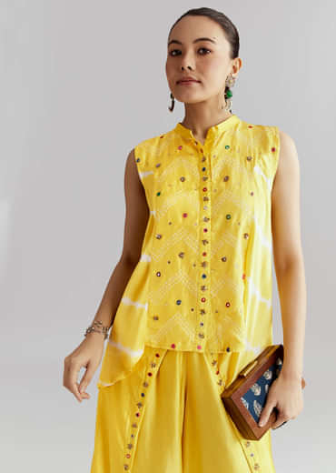 Yellow Satin Indo Western Set With Bandhani And Leheriya Print