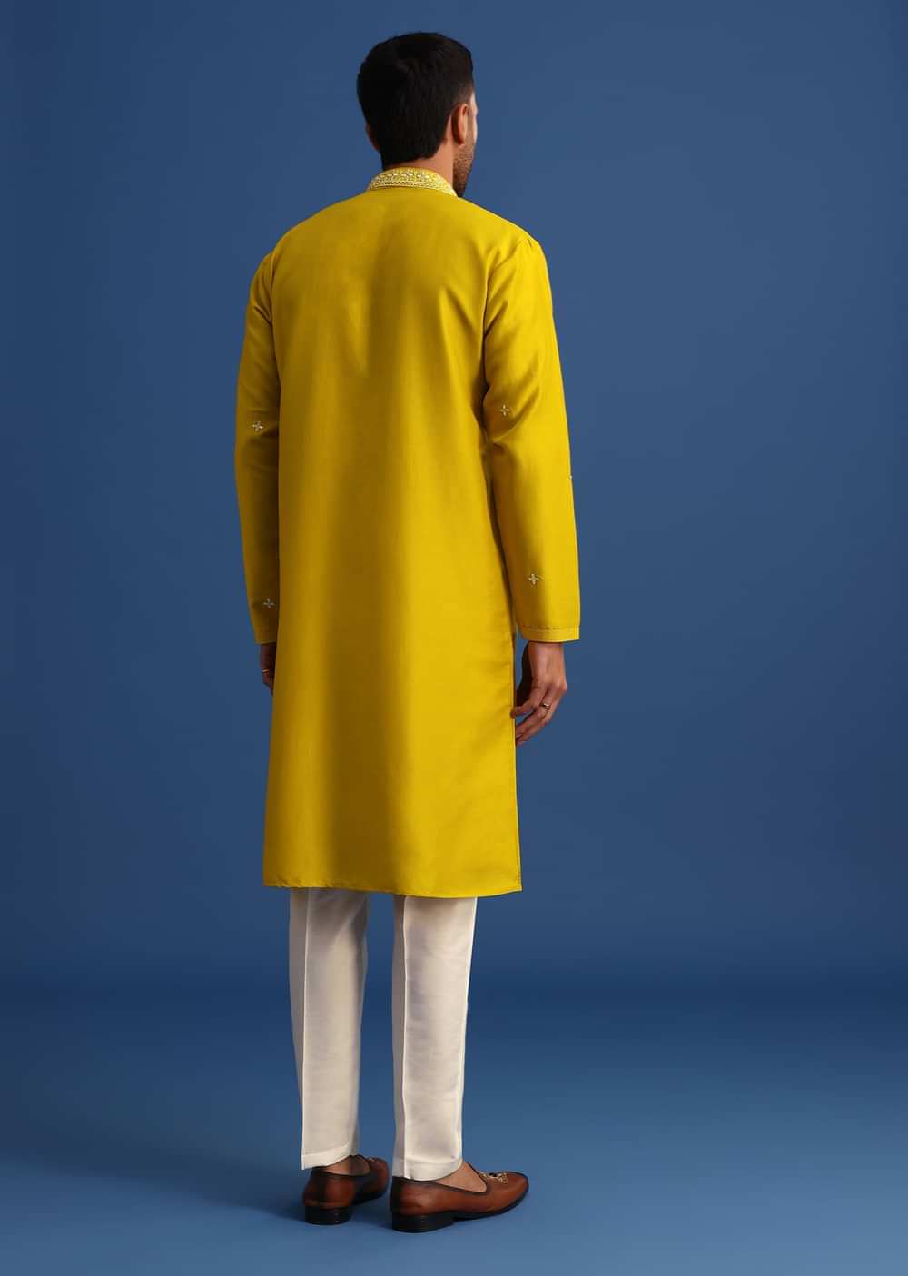 Yellow Silk Kurta Set With Mirror Embroidery