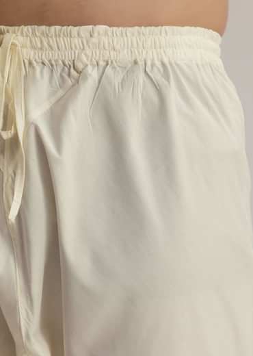 Yellow Silk Kurta With Thread Embroidery